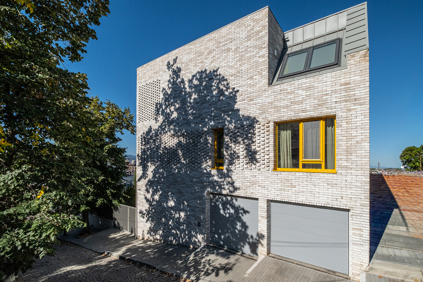 10_Dermenka-Facade-East-6