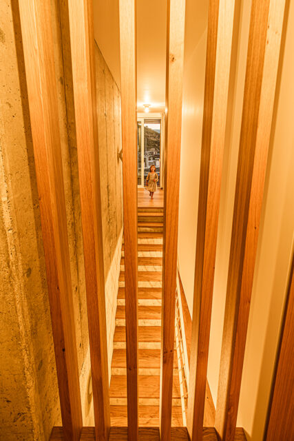 29_Dermenka-Staircase-Fl3-2